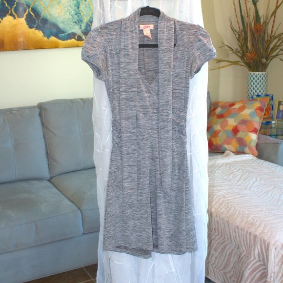 Candie's Dresses & Skirts - Candie's V-Neck Dress | Business Casual Midi/Mini Dress